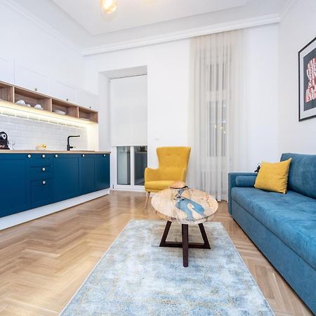 Megapolis City Center Suites Sarajevo Buitenkant foto