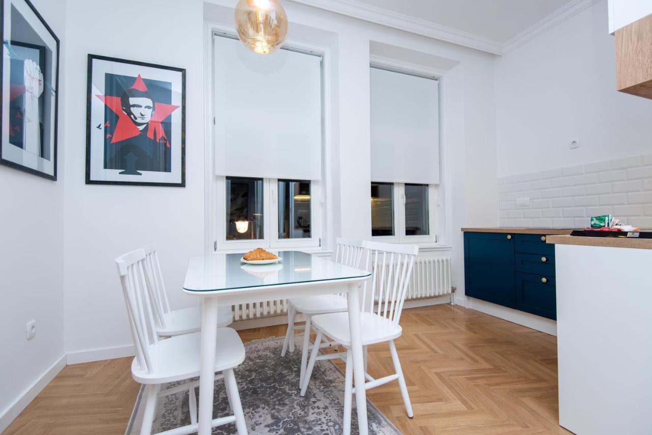 Megapolis City Center Suites Sarajevo Buitenkant foto