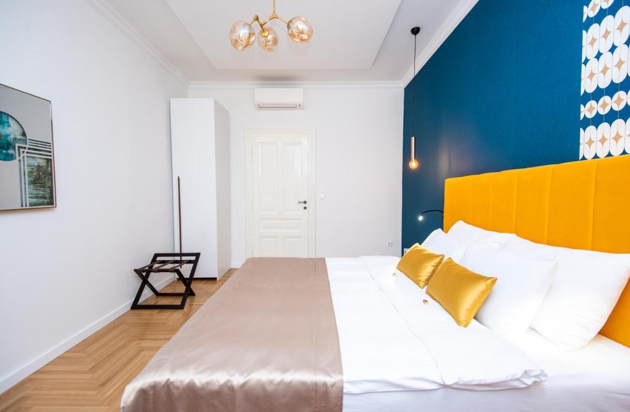 Megapolis City Center Suites Sarajevo Buitenkant foto