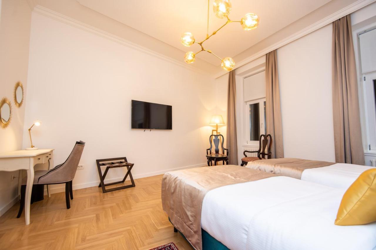 Megapolis City Center Suites Sarajevo Buitenkant foto